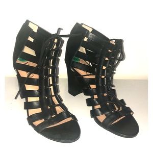 Sandal/wedge heel